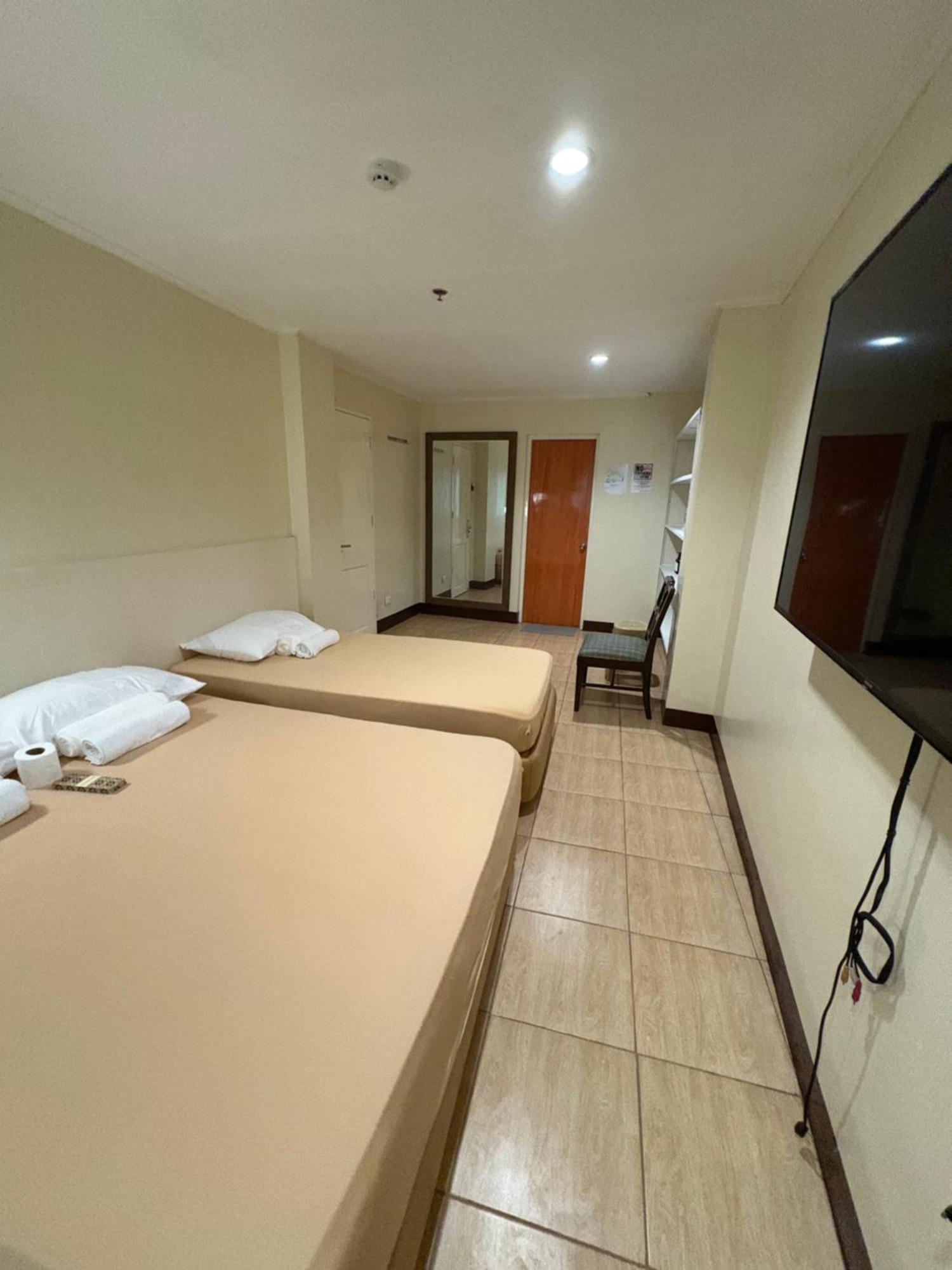 Ciello Accomodation Bed & Breakfast Cagayan de Oro Exterior photo